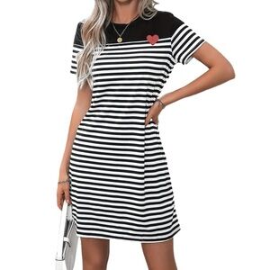 Women’s Trendy Striped Black and White Dress with Heart Detail - Size XL - NWOT